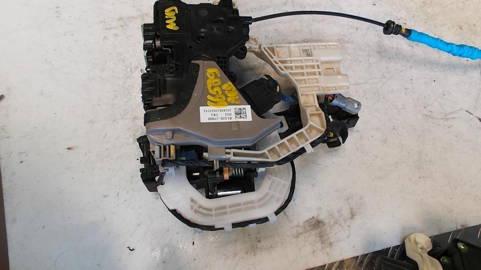 Serrure avant droit KIA CEE-D 3 PHASE 1 Essence - 1