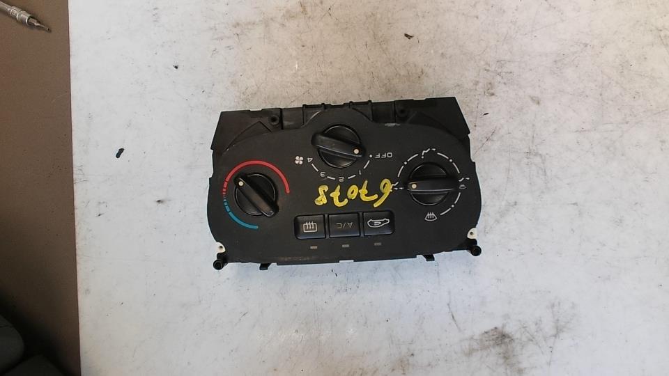 Commande chauffage PEUGEOT 307 PHASE 1 Essence - 1