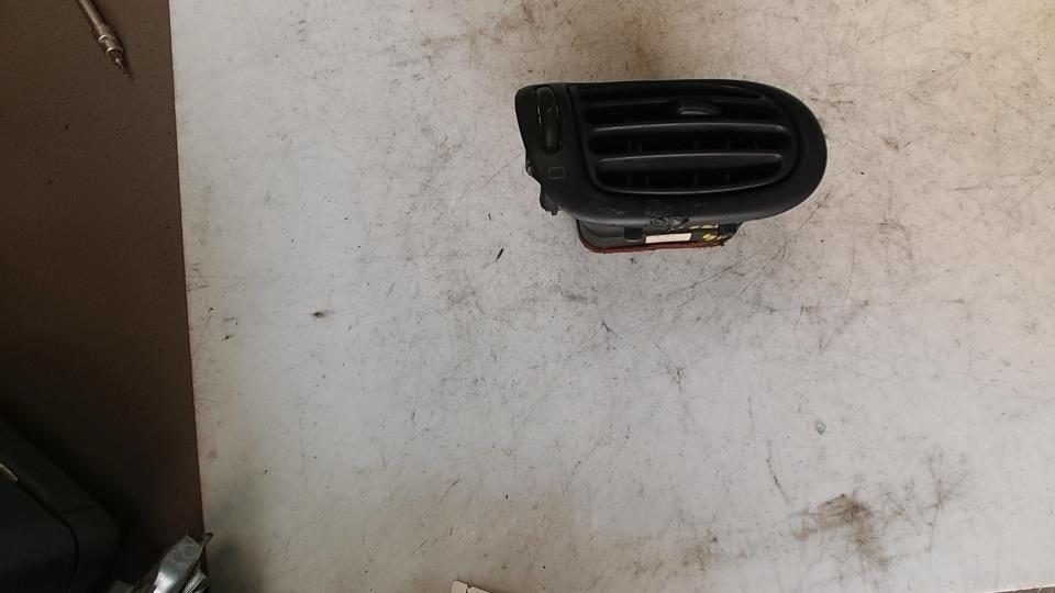 Bocchetta aerazione cruscotto anteriore sinistra PEUGEOT 206 PHASE 2 Diésel - 1