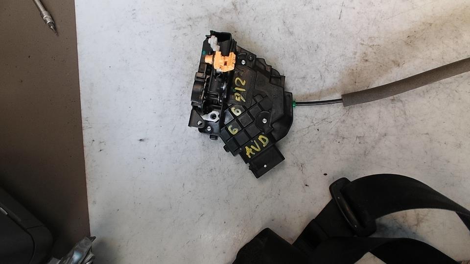 Serrure avant droit FORD KA+ Essence - 1