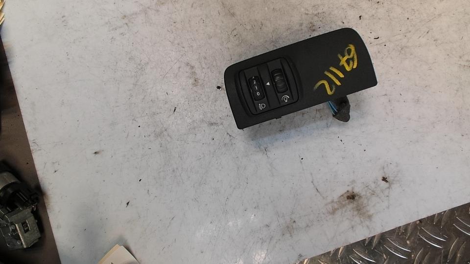 Commande de reglage hauteur de phare RENAULT MEGANE 3 PHASE 1 Diesel - 1