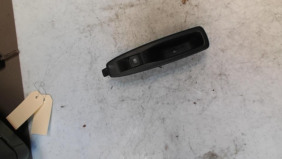 Interruttore lavacristalli posteriore destro RENAULT CAPTUR 1 PHASE 1 Gasolina - 1