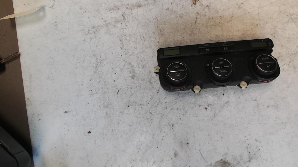 Commande chauffage VOLKSWAGEN GOLF PLUS PHASE 1 Diesel - 1