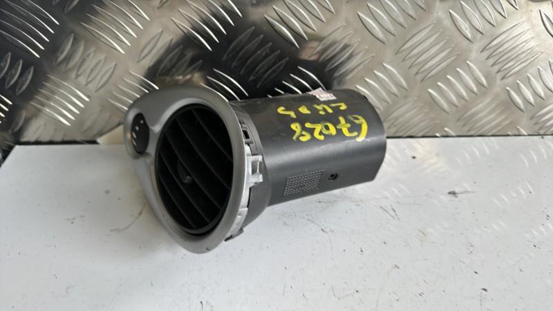 Bocchetta aerazione cruscotto anteriore destra RENAULT CLIO 3 PHASE 1 Diésel - 1
