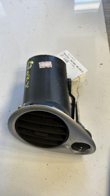 Bocchetta aerazione cruscotto anteriore sinistra RENAULT CLIO 3 PHASE 1 Diésel - 1