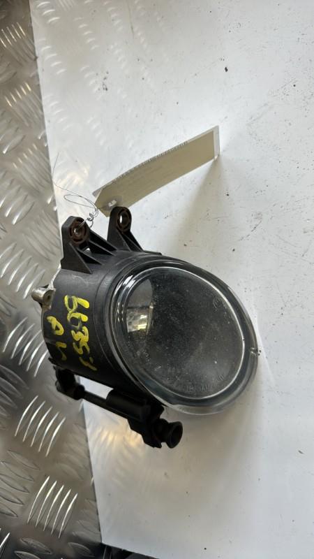 Anti brouillard droit (feux) AUDI A4 2 AVANT PHASE 1 BREAK  - 1