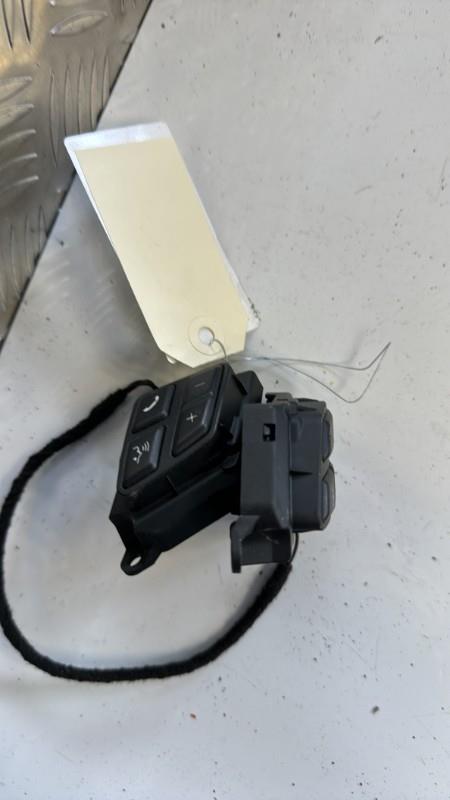 Commande autoradio BMW SERIE 1 E87 PHASE 1 Diesel - 1