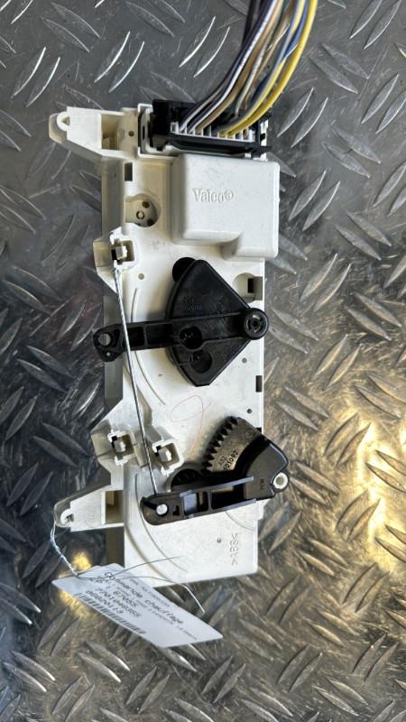 Commande chauffage RENAULT MEGANE 1 PHASE 2 Essence - 1