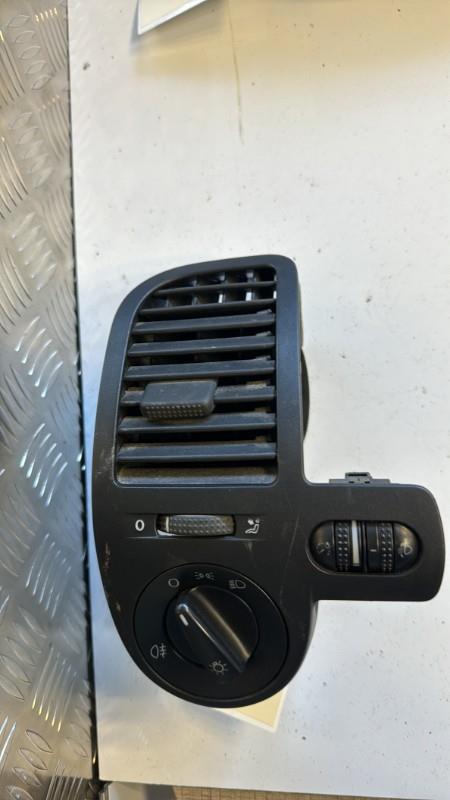 Commande de phare VOLKSWAGEN POLO 3 PHASE 2 Diesel - 1