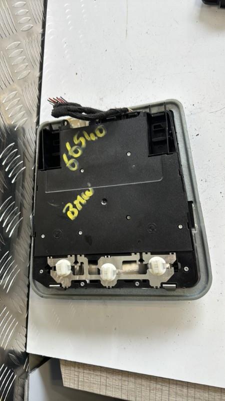 Eclairage de plafonnier BMW SERIE 1 E87 PHASE 1 Diesel - 1