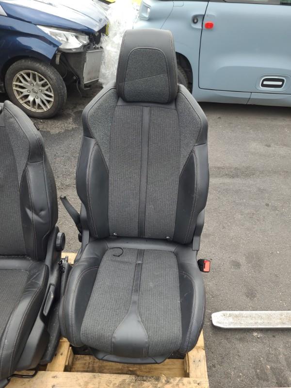 Interno completo PEUGEOT 3008 2 PHASE 1 Gasolina - 1