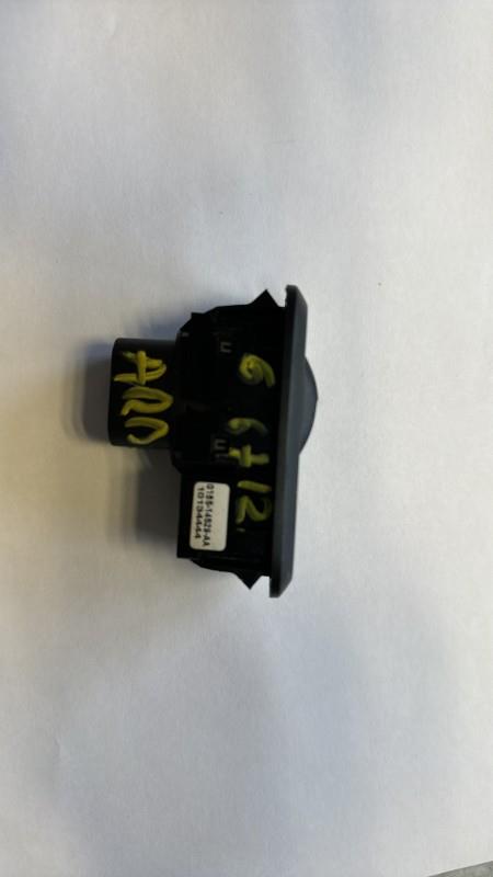 Interruttore lavacristalli posteriore destro FORD KA+ Gasolina - 1