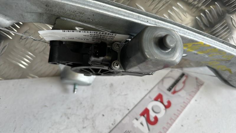 Alzacristalli elettrico posteriore sinistro DACIA DUSTER 2 PHASE 1 Diésel - 1