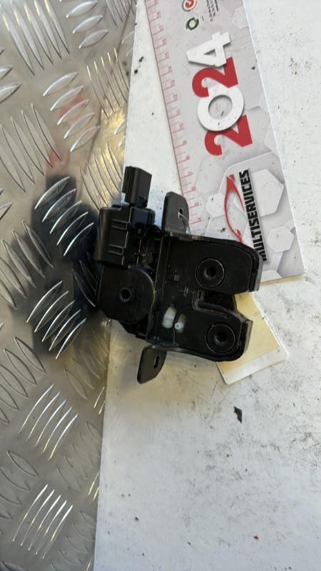Serrure de coffre DACIA DUSTER 2 PHASE 1 Diesel - 1
