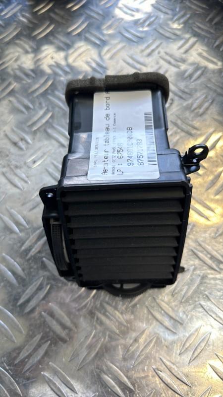 Bocchetta aerazione cruscotto anteriore sinistra HYUNDAI GETZ PHASE 1 Gasolina - 1