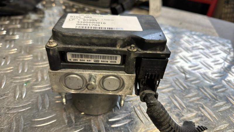 Blocco ABS (antibloccaggio freni) TOYOTA AYGO 1 PHASE 1 Gasolina - 1