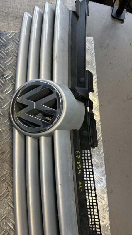 Calandre VOLKSWAGEN BORA BREAK Diesel - 1