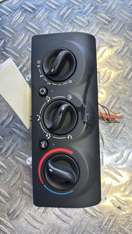 Commande chauffage RENAULT CLIO 2 CAMPUS PHASE 2 Diesel - 1