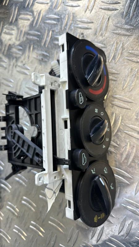 Commande chauffage HYUNDAI GETZ PHASE 1 Essence - 1