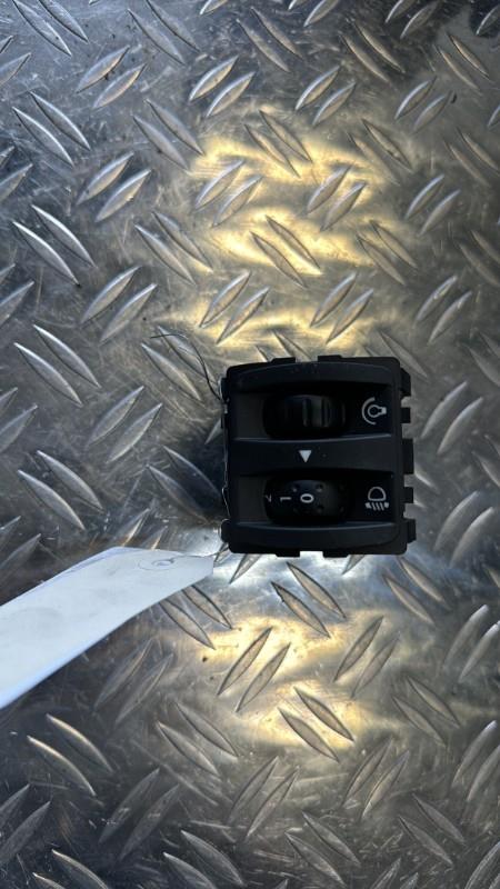 Commande de reglage hauteur de phare RENAULT TWINGO 2 PHASE 1 Diesel - 1