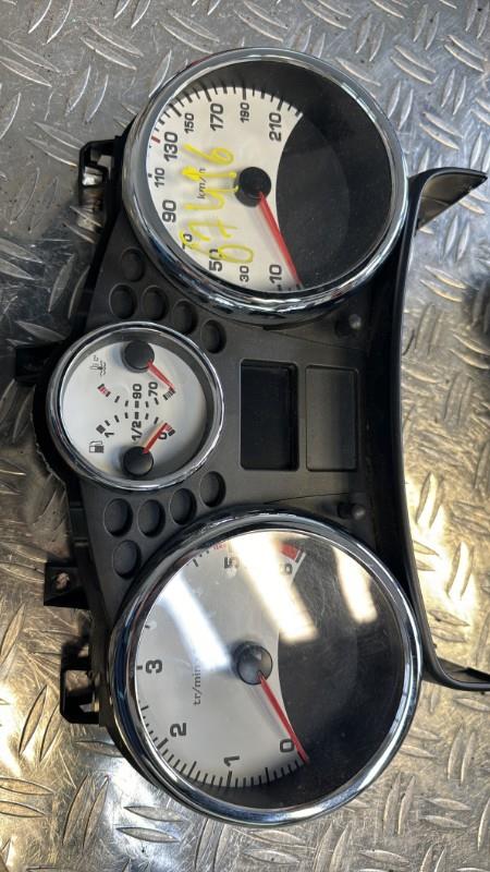 Compteur PEUGEOT 207 PHASE 2 Diesel - 1