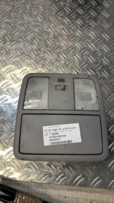 Luce di cortesia TOYOTA RAV4 3 PHASE 1 Diésel - 1