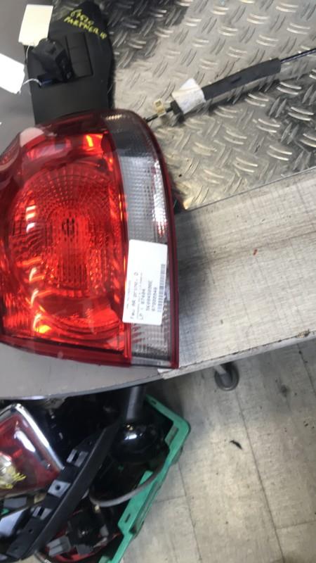 Fanale posteriore principale destro (luci) VOLKSWAGEN GOLF 6 Gasolina - 1