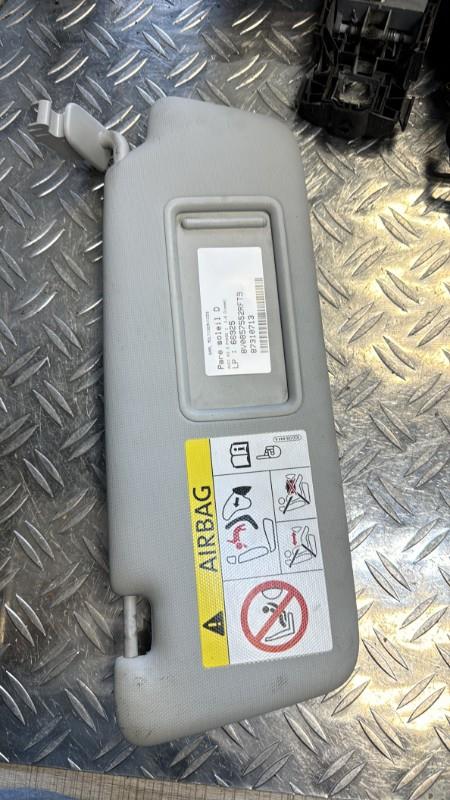 Pare soleil droit AUDI A3 3 PHASE 1 Diesel - 1
