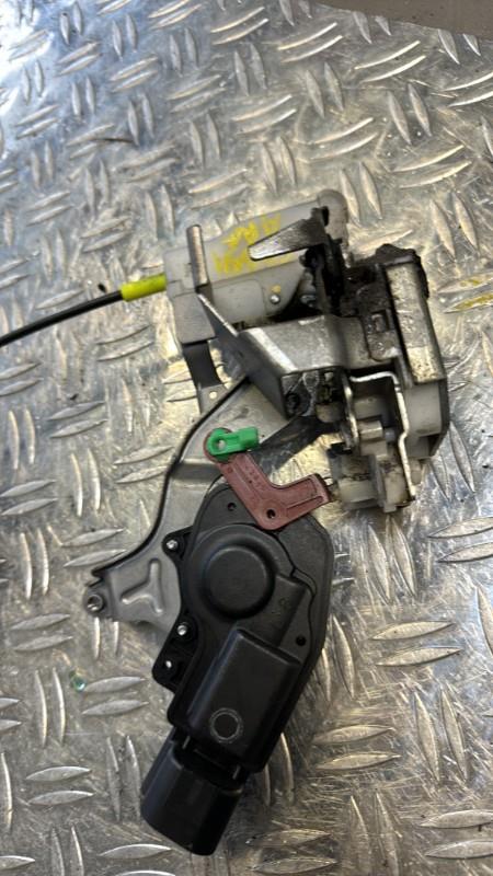 Serratura posteriore sinistra TOYOTA AYGO 1 PHASE 1 Gasolina - 1