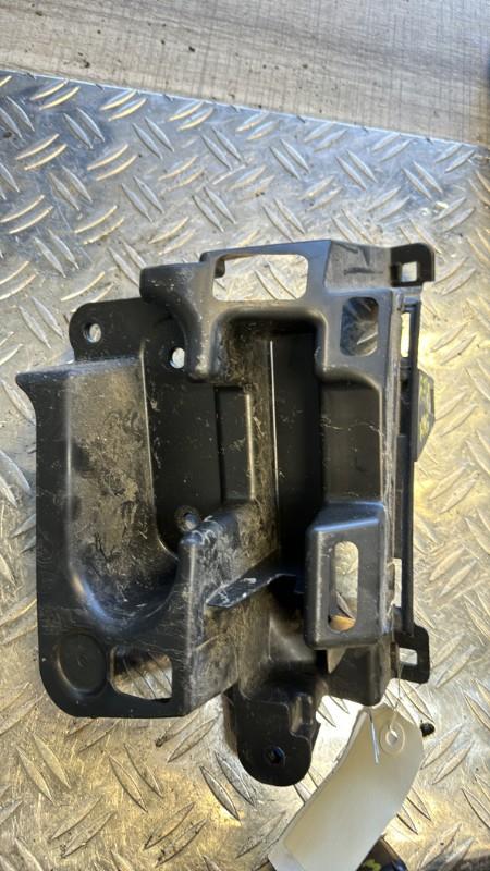 Supporto paraurti posteriore PEUGEOT 208 2 Diésel - 1