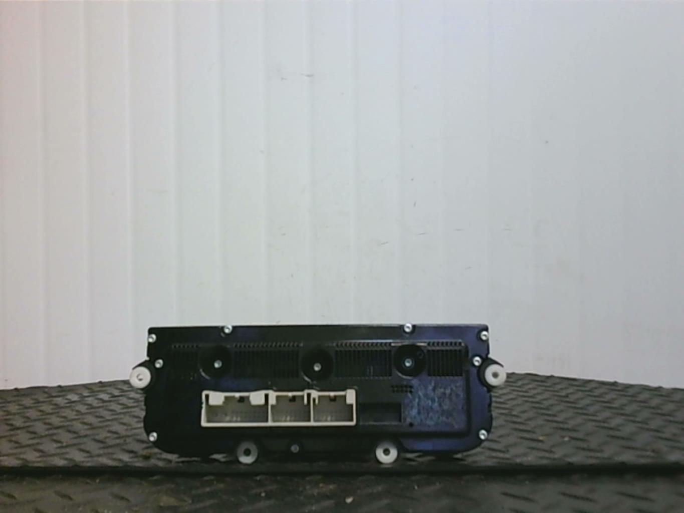 Commande chauffage VOLKSWAGEN TOURAN 1 PHASE 1 Diesel - 1