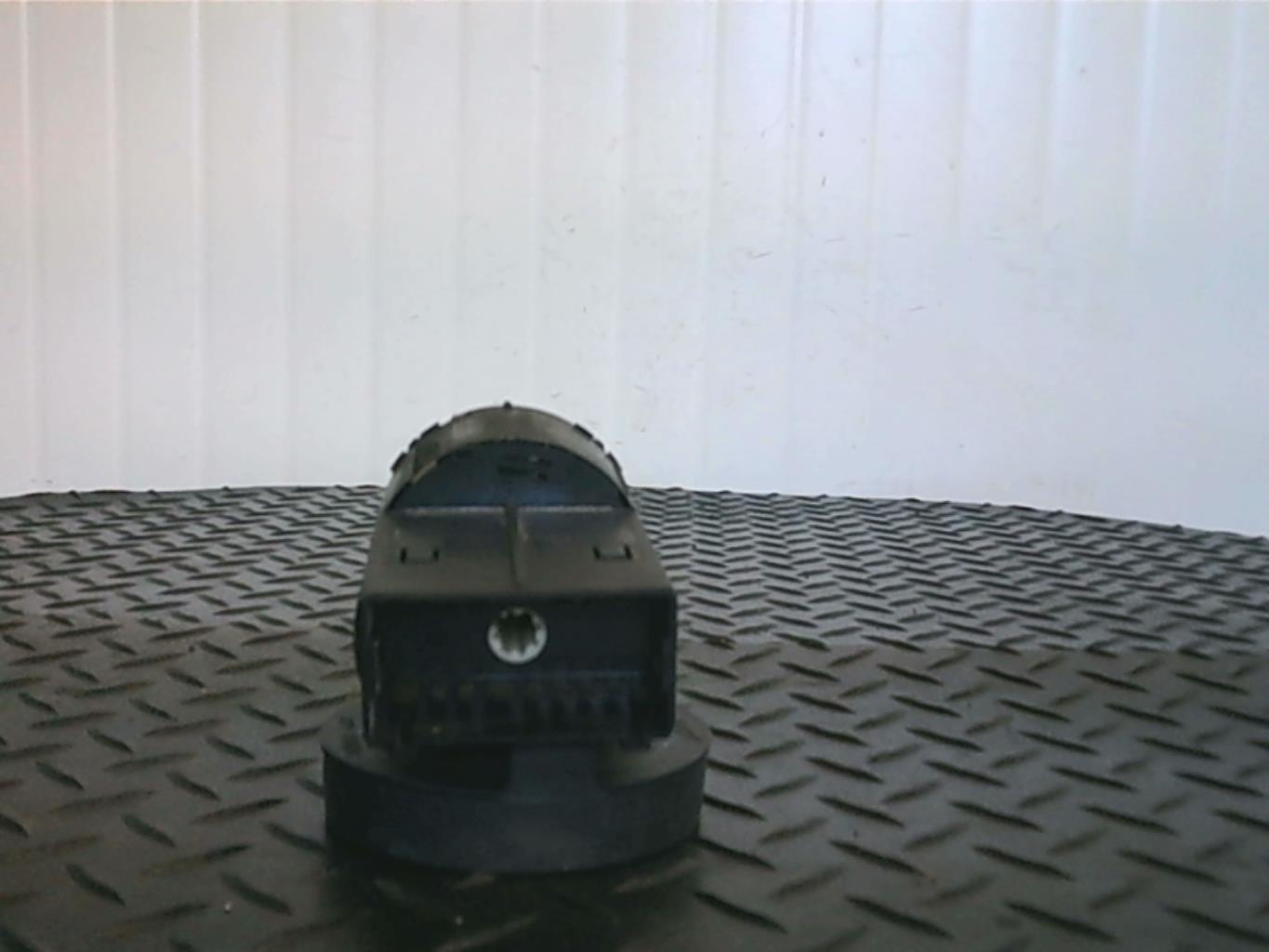Commande de phare SKODA FABIA 1 PHASE 1 Diesel - 1