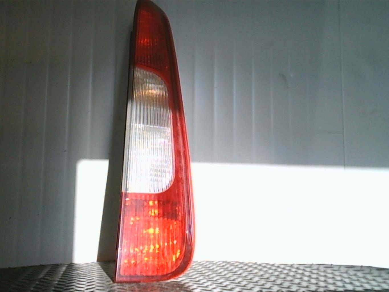 Feu arriere principal droit (feux) FORD FOCUS 2 PHASE 1 Diesel - 1