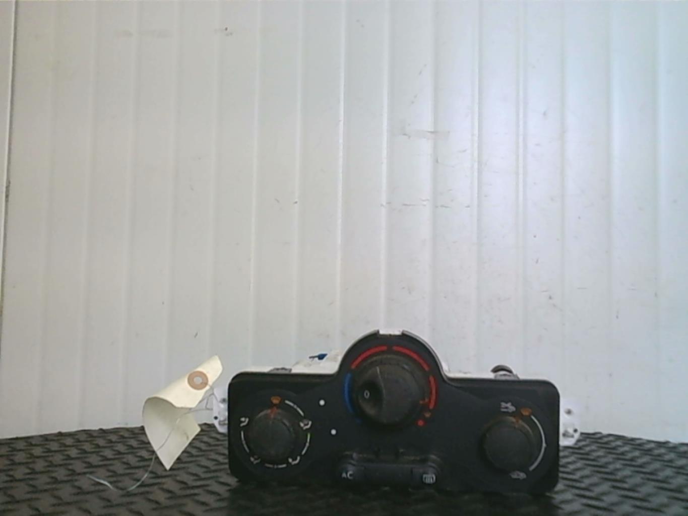 Commande chauffage RENAULT CLIO 2 PHASE 2 Diesel - 1