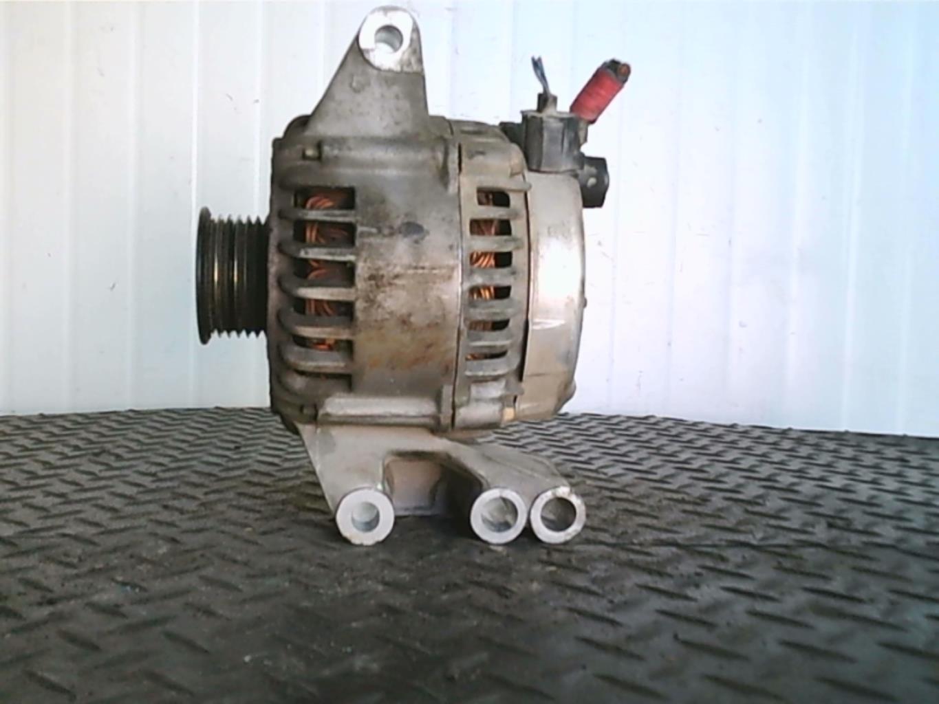Alternateur FORD FIESTA 5 PHASE 1 Essence - 1