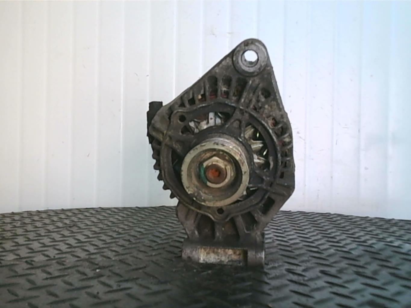 Alternateur FORD FOCUS 1 Essence - 1