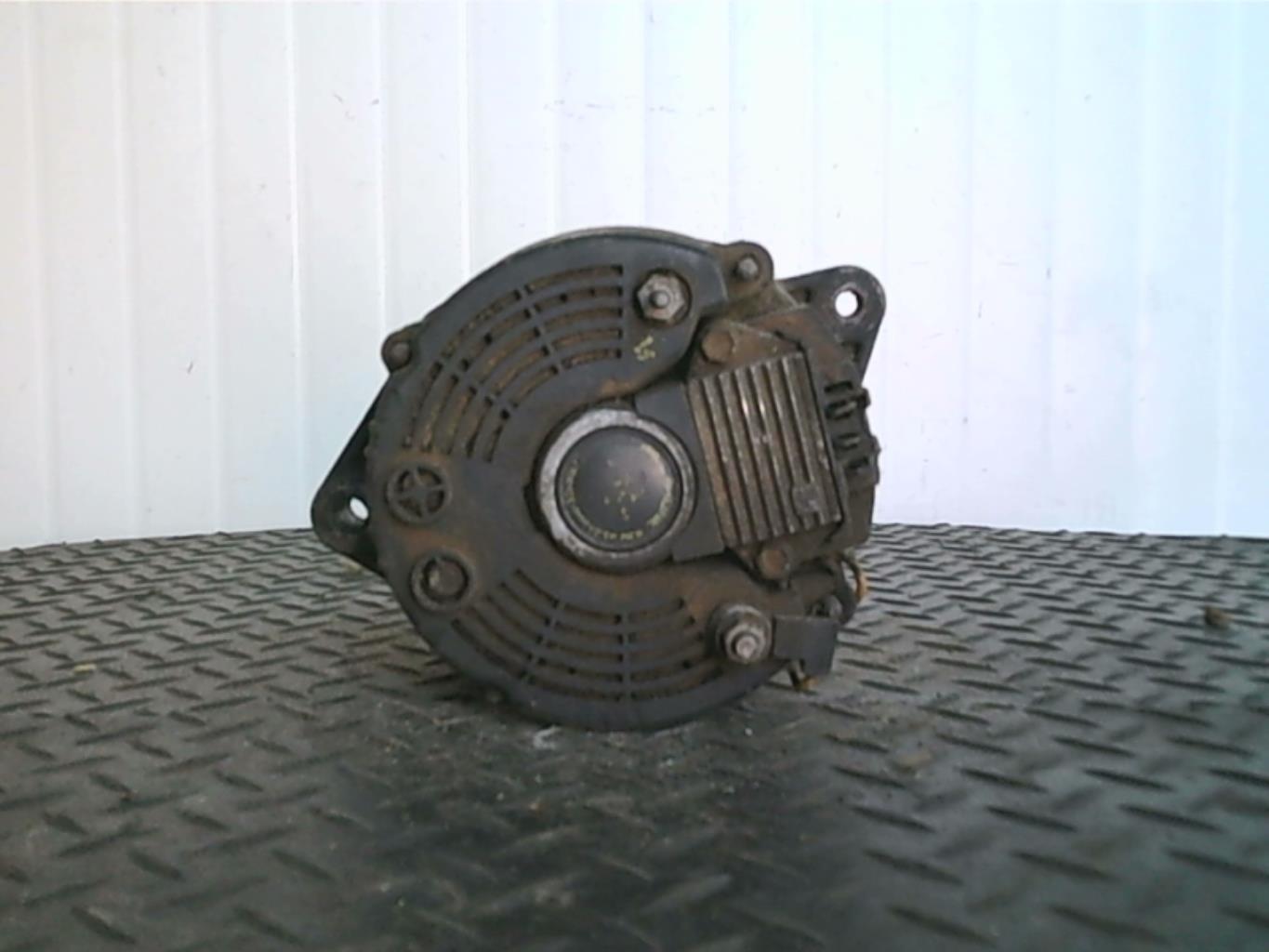 Alternateur RENAULT R4 Essence - 1