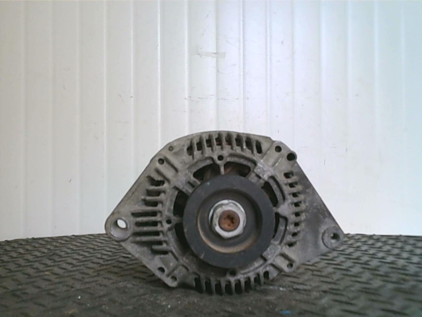 Alternateur RENAULT SCENIC 1 PHASE 1 Essence - 1