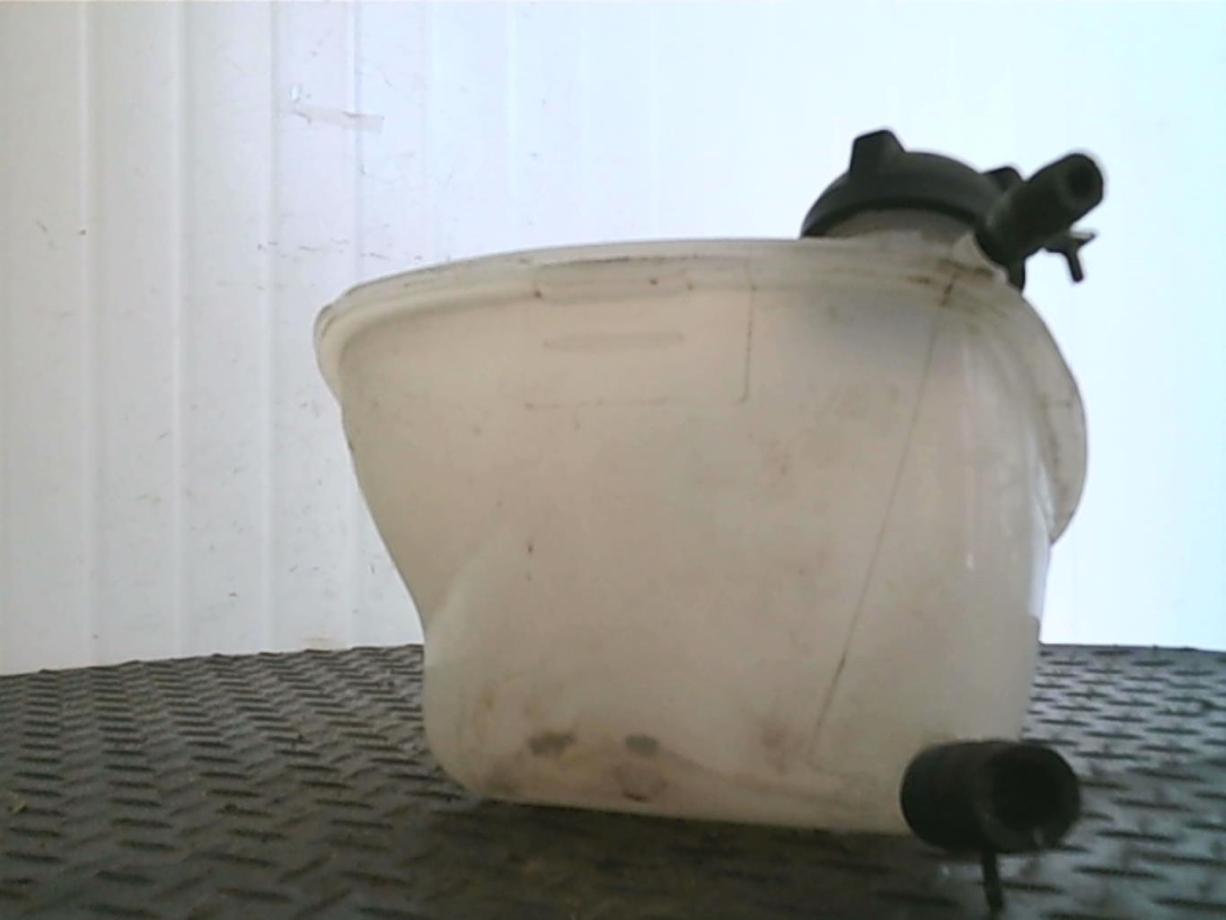 Vase d'expansion VOLKSWAGEN GOLF 2 Diesel - 1
