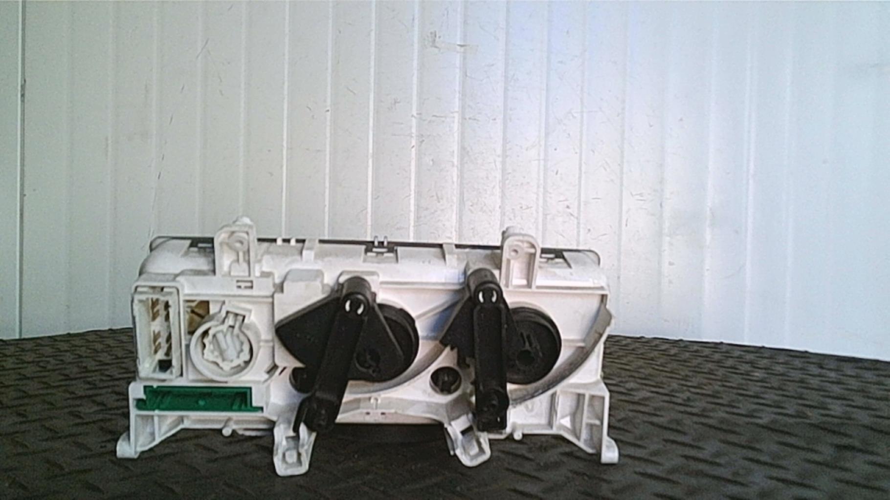 Commande chauffage RENAULT CLIO 2 CAMPUS PHASE 1 Diesel - 1