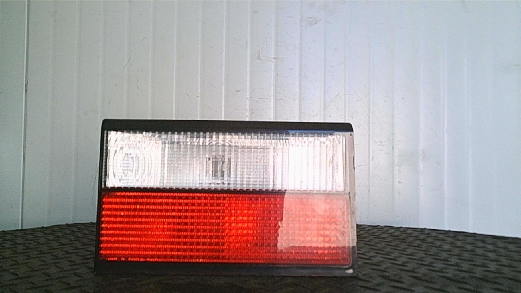 Feu arriere secondaire gauche (feux) CITROEN XANTIA PHASE 1 Essence - 1