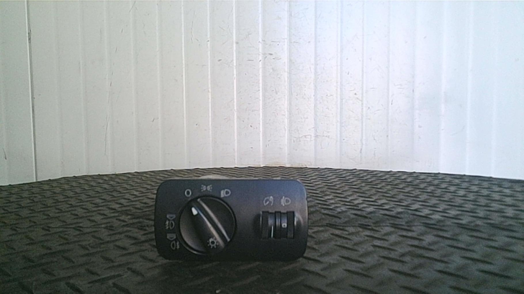 Commande de phare SEAT IBIZA 2 PHASE 3 Essence - 1