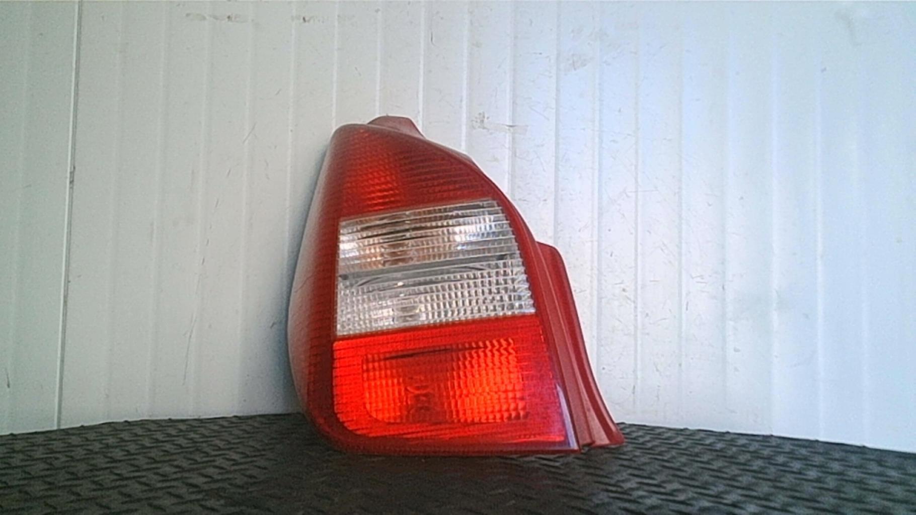 Feu arriere principal gauche (feux) CITROEN C2 PHASE 1 Diesel - 1