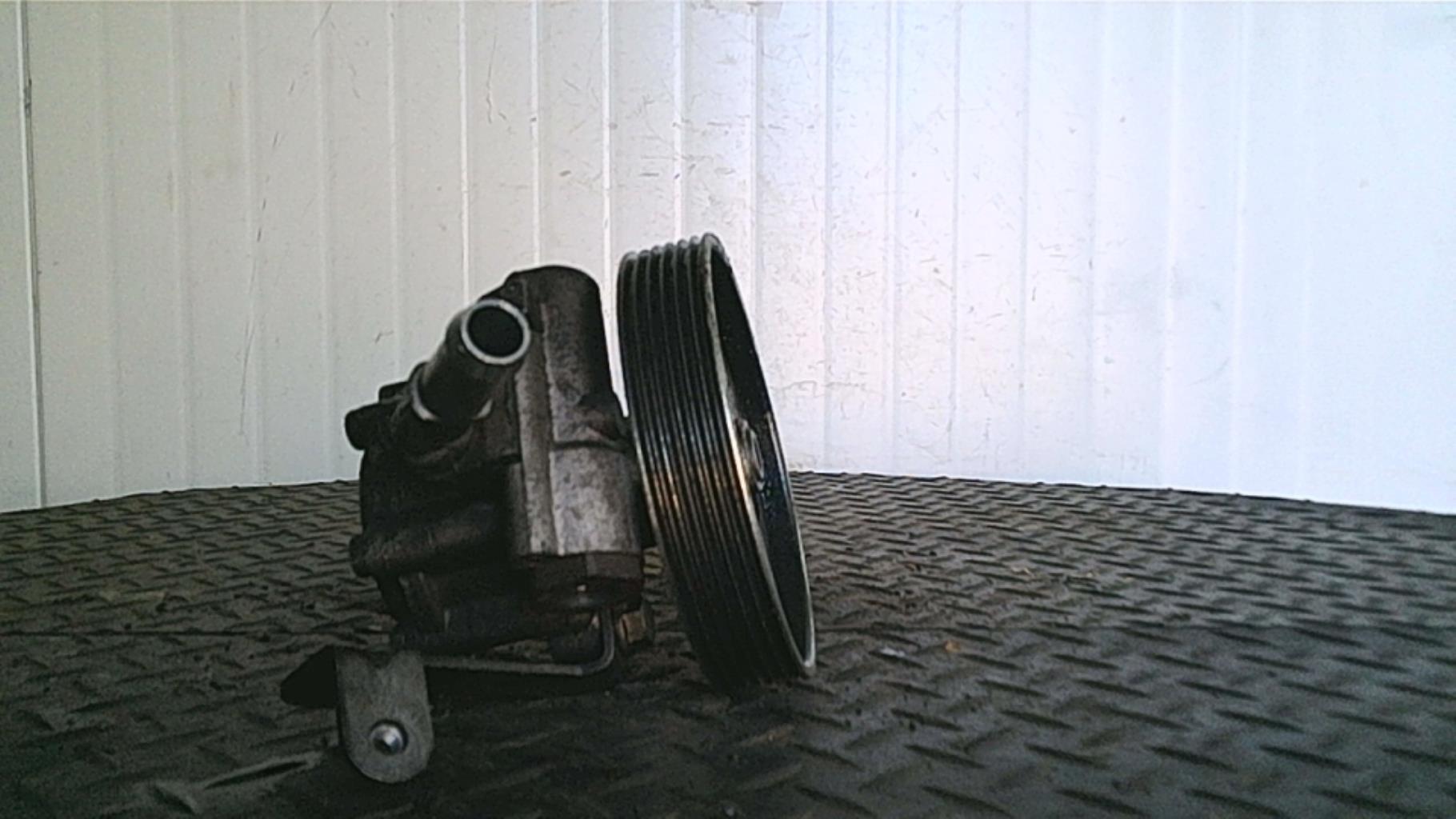 Pompe de direction CITROEN C5 1 PHASE 2 BREAK Diesel - 1