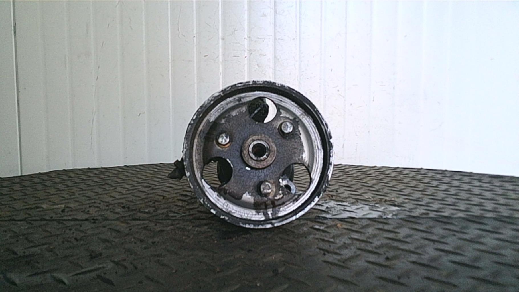 Pompe de direction RENAULT CLIO 2 PHASE 1 Essence - 1