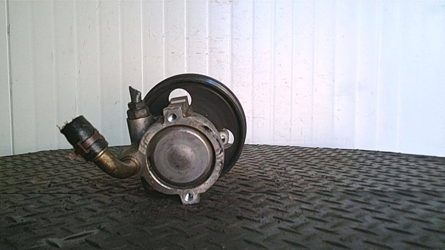 Pompe de direction RENAULT LAGUNA 2 PHASE 2 Essence - 1
