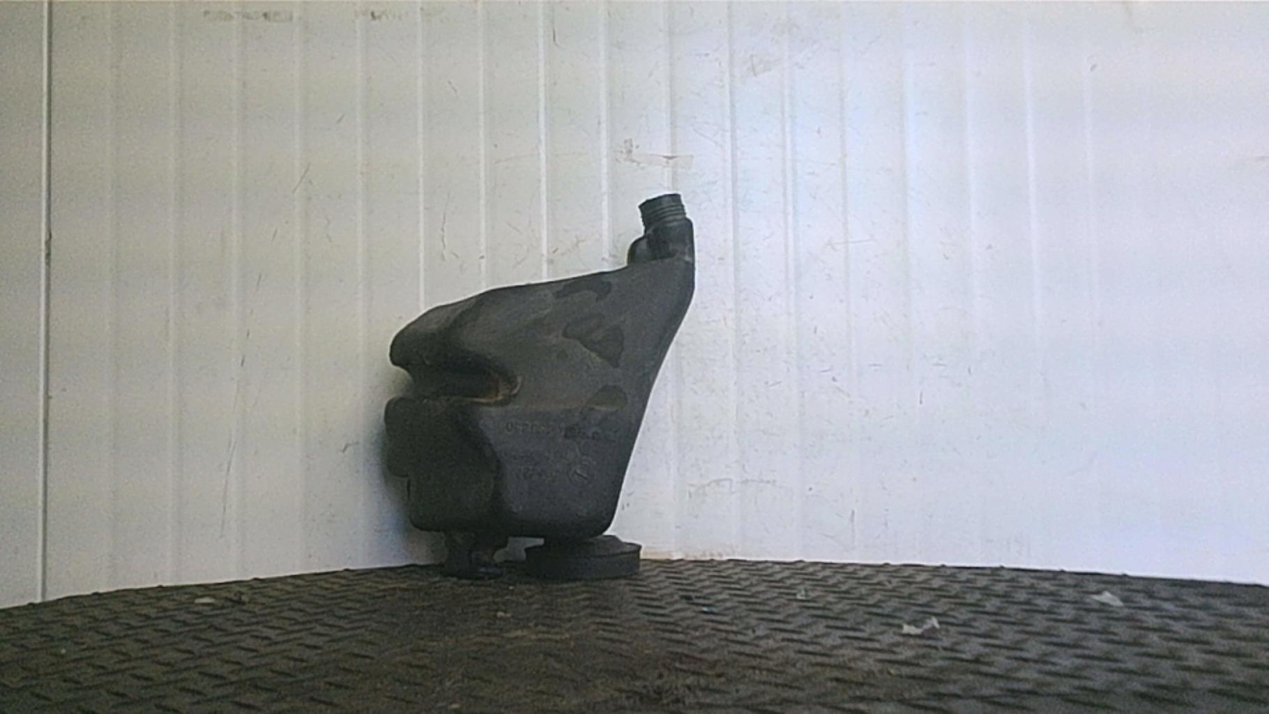Vase de lave glace PEUGEOT 106 PHASE 1 Essence - 1