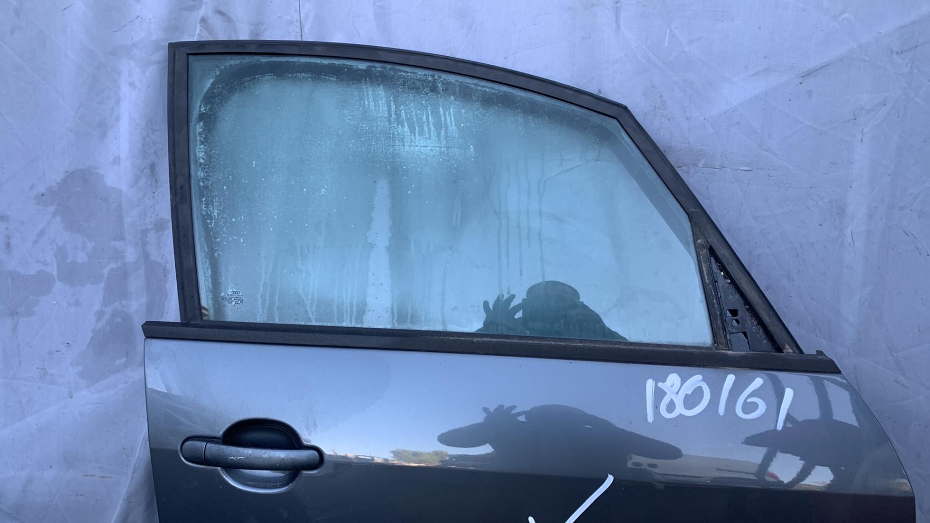 Porte avant droit AUDI A2 Diesel - 1