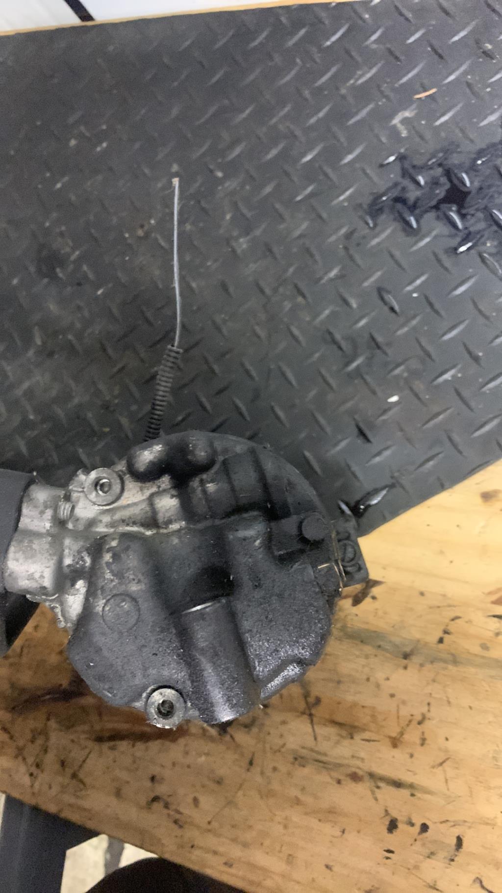 Compresseur clim BMW SERIE 3 E46 PHASE 2 Diesel - 1