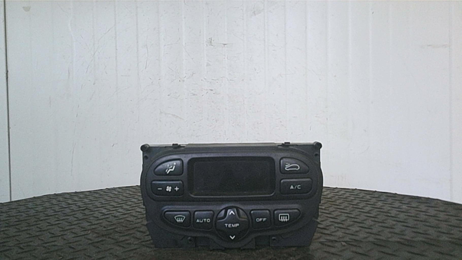 Commande chauffage PEUGEOT 206 PHASE 1 BREAK Diesel - 1